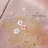 付け下げ 美品 正絹 花柄 袷仕立て 身丈157.5cm 裄丈63cm リサイクル着物 一部しつけ糸付き 着物 刺繍 箔 金彩 入学式 卒業式 七五三 お宮参り フォーマル ピンク_画像7