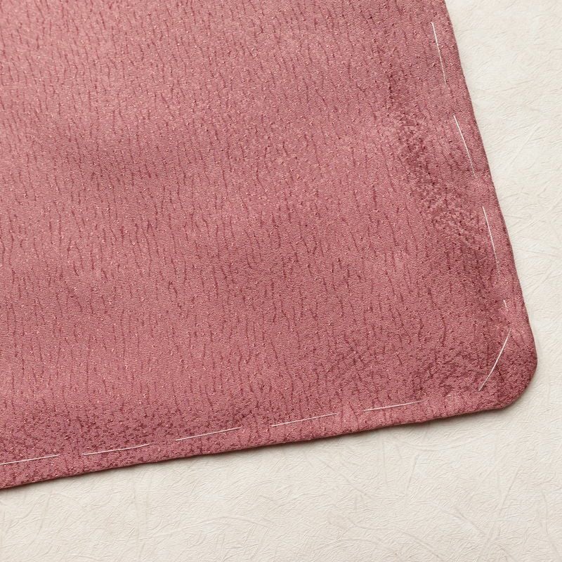 付け下げ 美品 正絹 花柄 袷仕立て 身丈157.5cm 裄丈63cm リサイクル着物 一部しつけ糸付き 着物 刺繍 箔 金彩 入学式 卒業式 七五三 お宮参り フォーマル ピンク_画像16