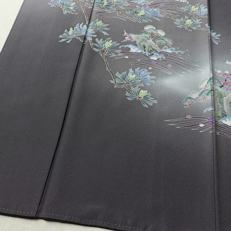 訪問着 岡本幸治 加賀友禅 良品 落款入り 縮緬 正絹 風景柄 袷仕立て 身丈164.5cm 裄丈67cm リサイクル着物 着物 共八掛 入学式 卒業式 七五三 お宮参り フォーマル 紫・藤色_画像4