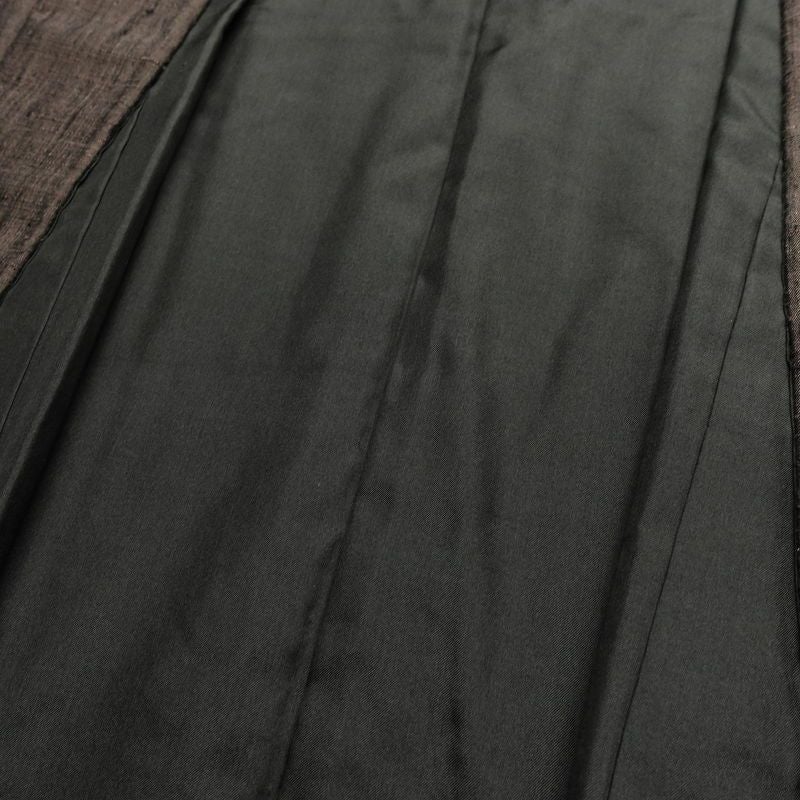 男性用 紬アンサンブル セット 着物 羽織 良品 しつけ糸付き アンサンブル 正絹 無地 袷仕立て 身丈148cm 裄丈71cm リサイクル着物 着物 金彩 茶_画像15