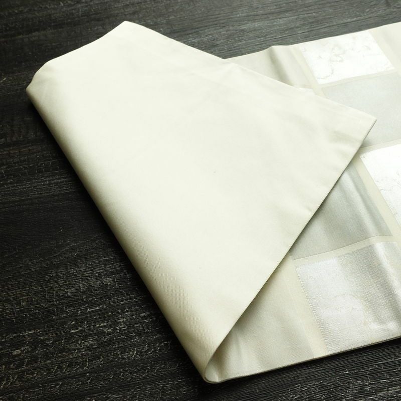 名古屋帯 六通柄 正絹 チェック・格子柄 名古屋仕立て なごや帯 リサイクル帯 帯 箔 クリーム 白_画像10