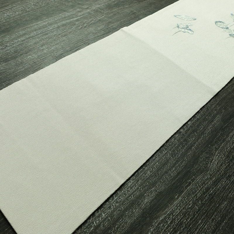 名古屋帯 太鼓柄 縮緬 正絹 木の葉・植物柄 名古屋仕立て なごや帯 リサイクル帯 帯 刺繍 銀糸 シンプル 上品 グレー_画像9