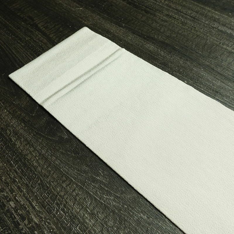 名古屋帯 太鼓柄 縮緬 正絹 木の葉・植物柄 名古屋仕立て なごや帯 リサイクル帯 帯 刺繍 銀糸 シンプル 上品 グレー_画像17