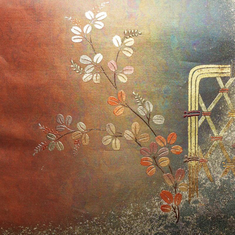 名古屋帯 太鼓柄 正絹 木の葉・植物柄 名古屋仕立て なごや帯 リサイクル帯 帯 箔 蘇芳香 ピンク_画像2