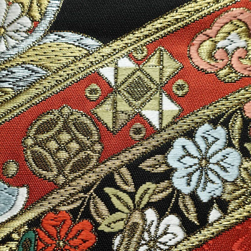 袋帯 六通柄 フォーマル用 正絹 古典柄 リサイクル帯 帯 箔 黒_画像6