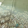 付け下げ 落款入り ふくれ織 正絹 風景柄 袷仕立て 身丈154cm 裄丈63.5cm リサイクル着物 着物 刺繍 金彩 フォーマル 緑・うぐいす色_画像5