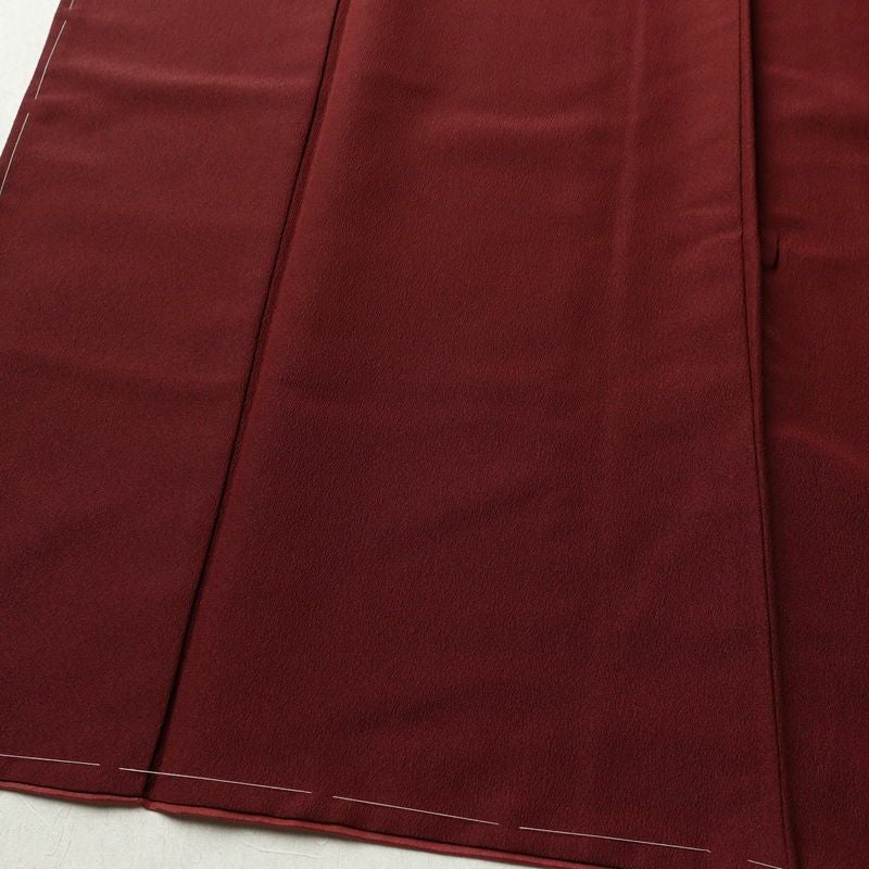 色無地 しつけ糸付き ポリエステル 無地 袷仕立て 身丈163.5cm 裄丈65cm リサイクル着物 着物 小豆・エンジ_画像4