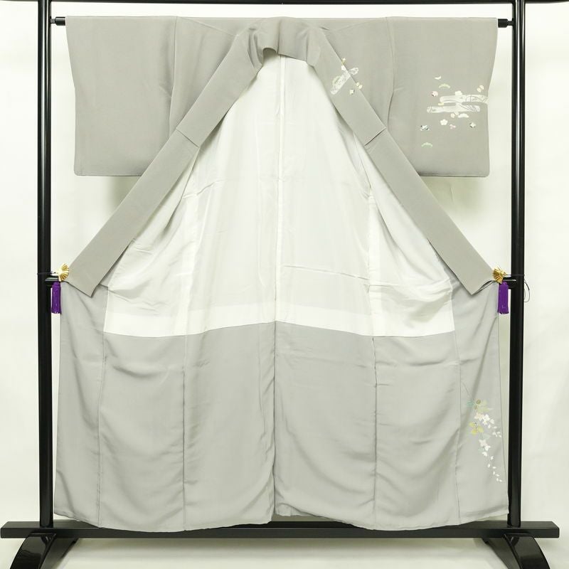訪問着 縮緬 正絹 古典柄 袷仕立て 身丈154.5cm 裄丈63.5cm リサイクル着物 着物 上品 グレー_画像3