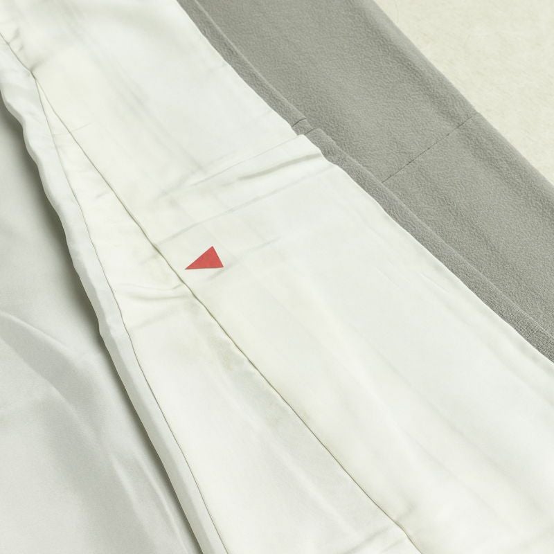 訪問着 縮緬 正絹 古典柄 袷仕立て 身丈154.5cm 裄丈63.5cm リサイクル着物 着物 上品 グレー_画像19