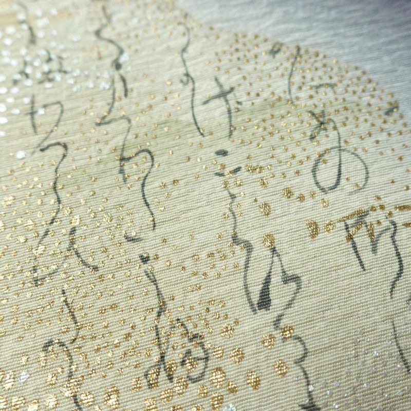 付け下げ 良品 樽本伊勢蔵 京友禅伝統工芸士 落款入り 一つ紋付き 正絹 人物・動物柄 袷仕立て 身丈157.5cm 裄丈65cm リサイクル着物 着物 箔 金彩 フォーマル 青・紺_画像10