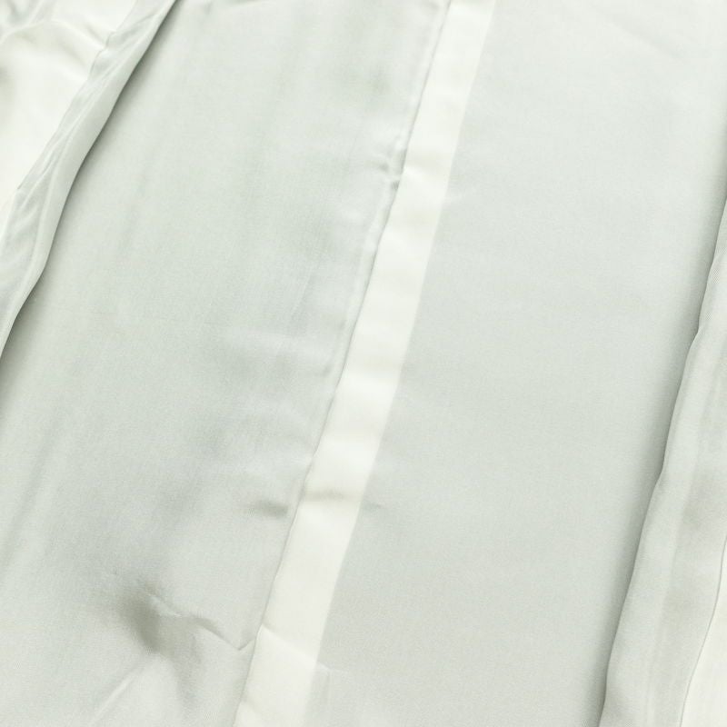 付け下げ 良品 樽本伊勢蔵 京友禅伝統工芸士 落款入り 一つ紋付き 正絹 人物・動物柄 袷仕立て 身丈157.5cm 裄丈65cm リサイクル着物 着物 箔 金彩 フォーマル 青・紺_画像19