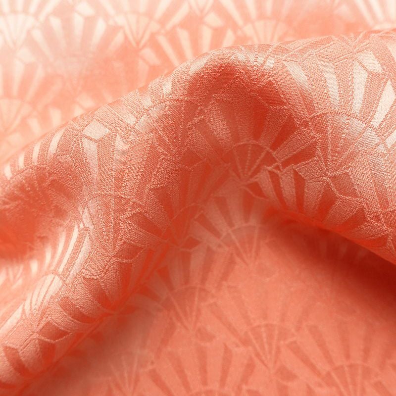 付け下げ 良品 綸子 正絹 古典柄 袷仕立て 身丈156.5cm 裄丈63cm リサイクル着物 着物 入学式 卒業式 七五三 お宮参り フォーマル 上品 サーモンピンク ピンク_画像21