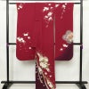 振袖 良品 縮緬 正絹 花柄 袷仕立て 身丈161cm 裄丈70cm リサイクル着物 着物 箔 金彩 成人式 二十歳 二十歳の集い パーティー フォーマル 桜 赤紫 紫・藤色_画像2
