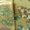 付け下げ 美品 しつけ糸付き 縮緬 トールサイズ 正絹 風景柄 袷仕立て 身丈173cm 裄丈68.5cm リサイクル着物 着物 箔 共八掛 金彩 入学式 卒業式 七五三 お宮参り フォーマル 緑・うぐいす色_画像12
