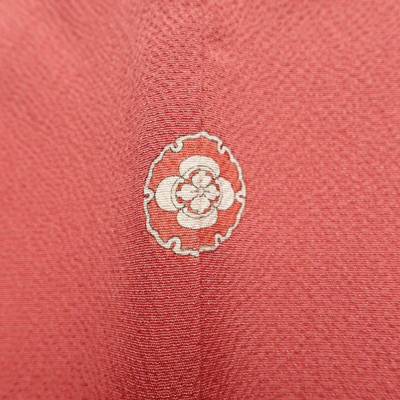 色無地 良品 一つ紋付き 正絹 無地 袷仕立て 身丈157cm 裄丈64cm リサイクル着物 着物 お茶会 フォーマル シンプル ピンク_画像13