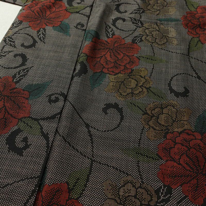 大島紬 証紙なし 正絹 花柄 袷仕立て 身丈160cm 裄丈63cm リサイクル着物 着物 茶_画像5