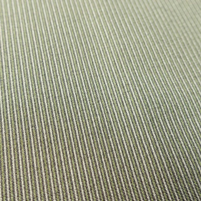 小紋 良品 落款入り 小紋師 良和 江戸小紋 万筋 縮緬 正絹 縞柄・線柄 袷仕立て 身丈149cm 裄丈64.5cm リサイクル着物 着物 シンプル 緑・うぐいす色_画像8