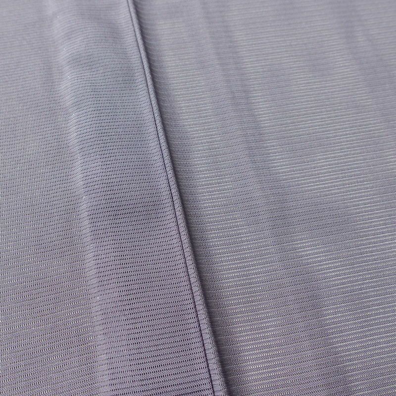 盛夏 色無地 美品 しつけ糸付き 夏用 一つ紋付き バチ衿仕立て ポリエステル 単衣仕立て 身丈157cm 裄丈65cm リサイクル着物 着物 お茶会 フォーマル 紫・藤色_画像10