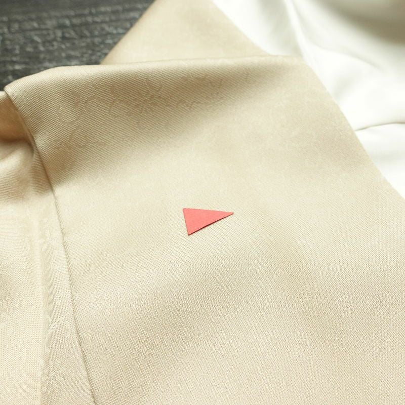 訪問着 良品 正絹 古典柄 袷仕立て 身丈157.5cm 裄丈64.5cm リサイクル着物 着物 箔 金彩 入学式 卒業式 七五三 お宮参り フォーマル 上品 ベージュ_画像18