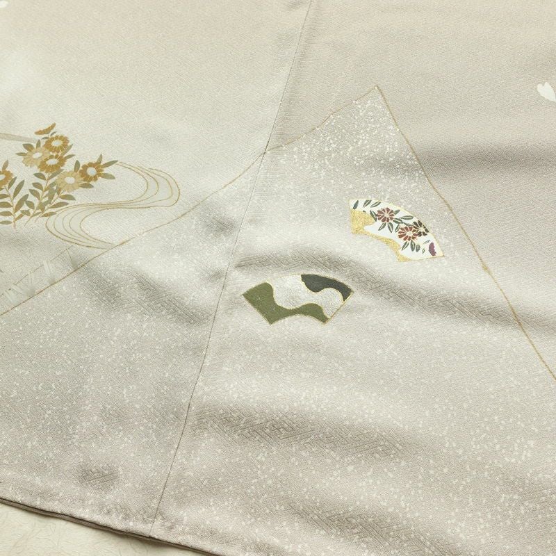 訪問着 金駒刺繍 一つ紋付き 正絹 古典柄 袷仕立て 身丈160cm 裄丈62.5cm リサイクル着物 着物 刺繍 箔 入学式 卒業式 七五三 お宮参り フォーマル グレージュ グレー_画像11
