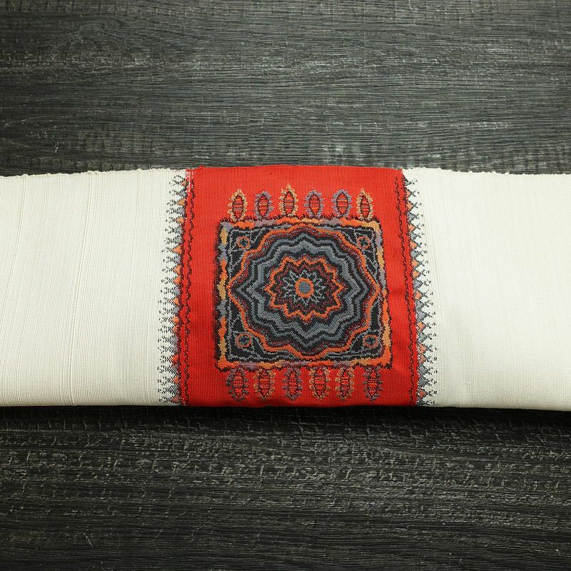 名古屋帯 太鼓柄 正絹 幾何学柄・抽象柄 松葉仕立て なごや帯 リサイクル帯 帯 モダン 紬地 白_画像17