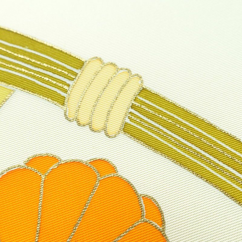 名古屋帯 太鼓柄 正絹 花柄 名古屋仕立て なごや帯 リサイクル帯 帯 箔 銀彩 シンプル 菊 緑・うぐいす色_画像9