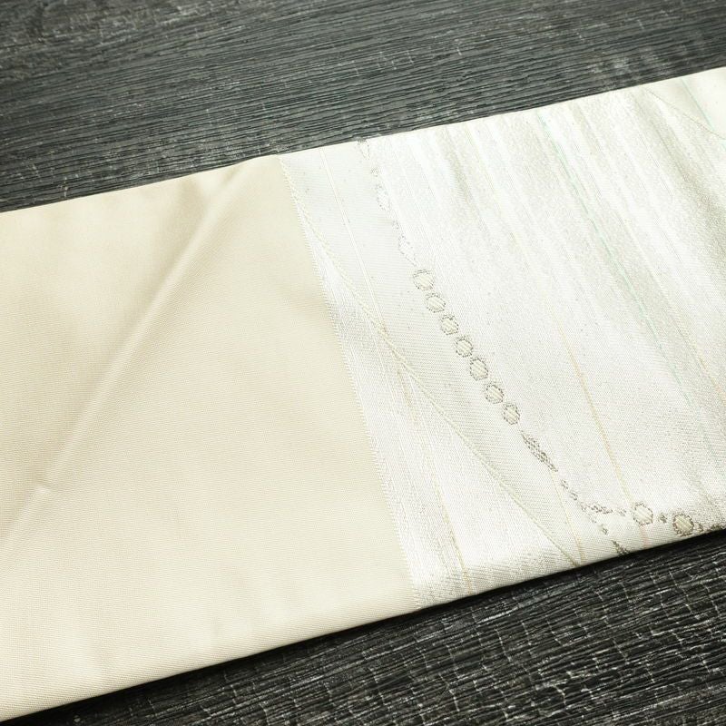 名古屋帯 六通柄 良品 正絹 蝶・昆虫柄 名古屋仕立て なごや帯 リサイクル帯 帯 箔 銀糸 金・銀_画像15