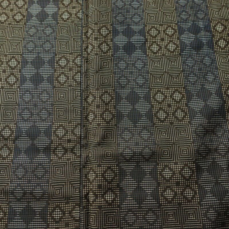 紬 しつけ糸付き 正絹 縞柄・線柄 袷仕立て 身丈150cm 裄丈66cm リサイクル着物 着物 モダン 多色使い_画像6