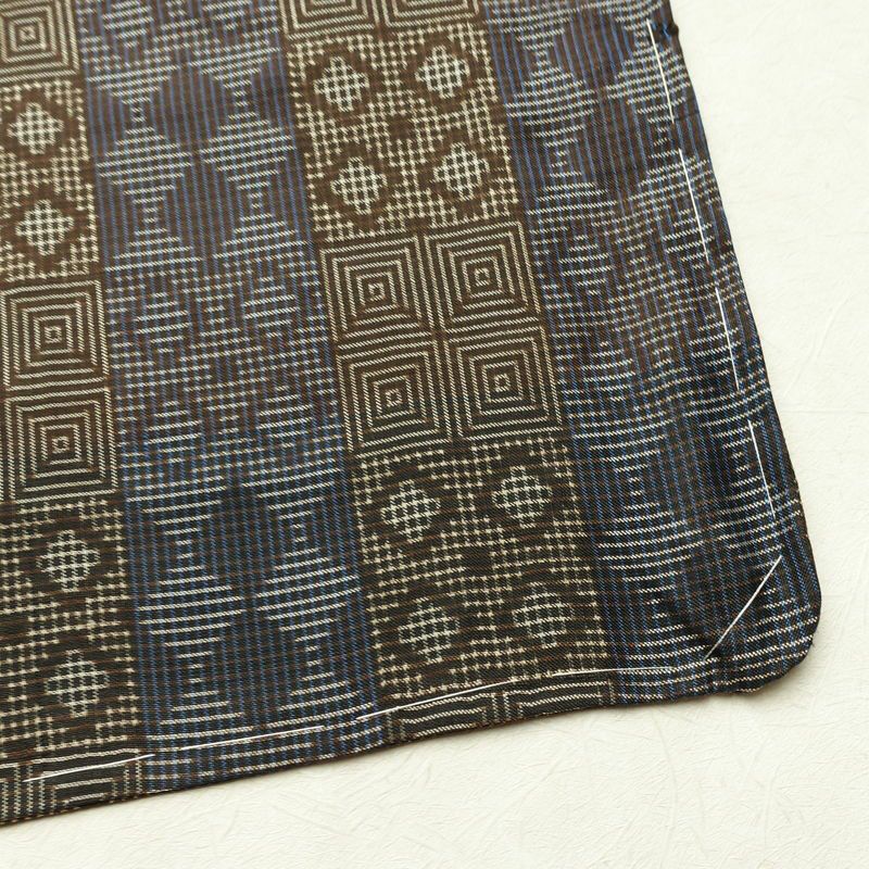 紬 しつけ糸付き 正絹 縞柄・線柄 袷仕立て 身丈150cm 裄丈66cm リサイクル着物 着物 モダン 多色使い_画像17