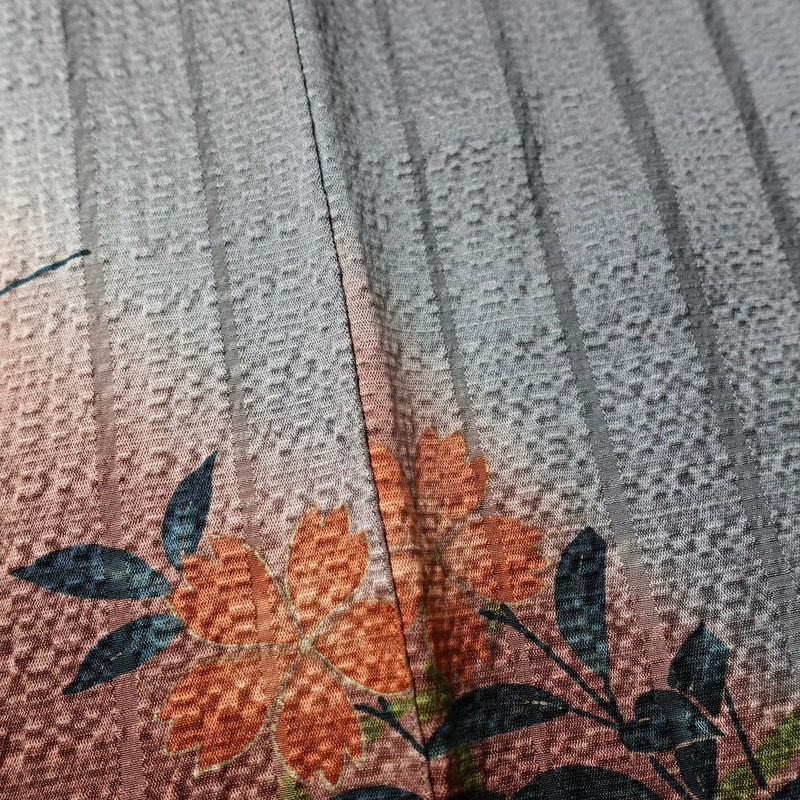 訪問着 美品 しつけ糸付き 正絹 花柄 袷仕立て 身丈161cm 裄丈63.5cm リサイクル着物 着物 箔 金彩 入学式 卒業式 お宮参り フォーマル 桜 多色使い_画像11