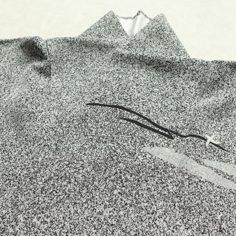 訪問着 美品 落款入り 正絹 風景柄 袷仕立て 身丈159cm 裄丈67cm リサイクル着物 着物 箔 共八掛 銀彩 卒業式 フォーマル グレー_画像18