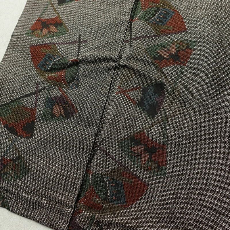 大島紬 古代染色 純泥染 証紙あり 正絹 古典柄 袷仕立て 身丈160cm 裄丈63cm リサイクル着物 着物 茶_画像7