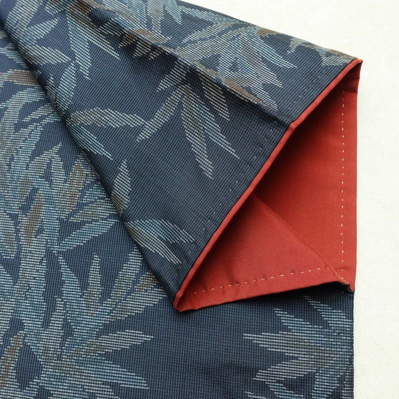 紬 正絹 木の葉・植物柄 袷仕立て 身丈157cm 裄丈65cm リサイクル着物 着物 青・紺_画像14