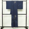 付け下げ 一つ紋付き 正絹 花柄 袷仕立て 身丈152.5cm 裄丈64.5cm リサイクル着物 着物 箔 金彩 フォーマル 青・紺_画像2