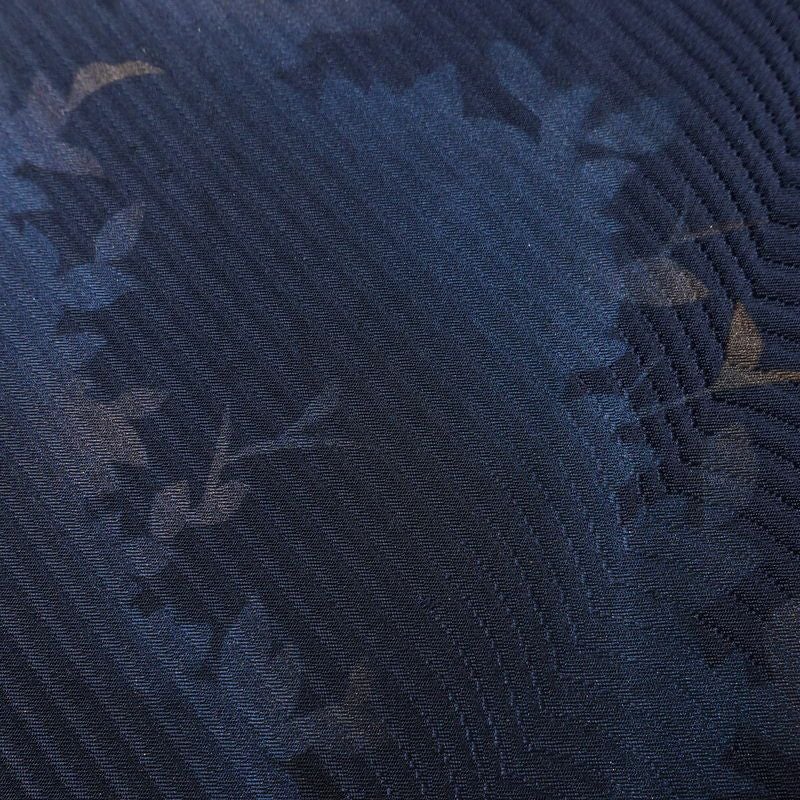 付け下げ 一つ紋付き 正絹 花柄 袷仕立て 身丈152.5cm 裄丈64.5cm リサイクル着物 着物 箔 金彩 フォーマル 青・紺_画像10