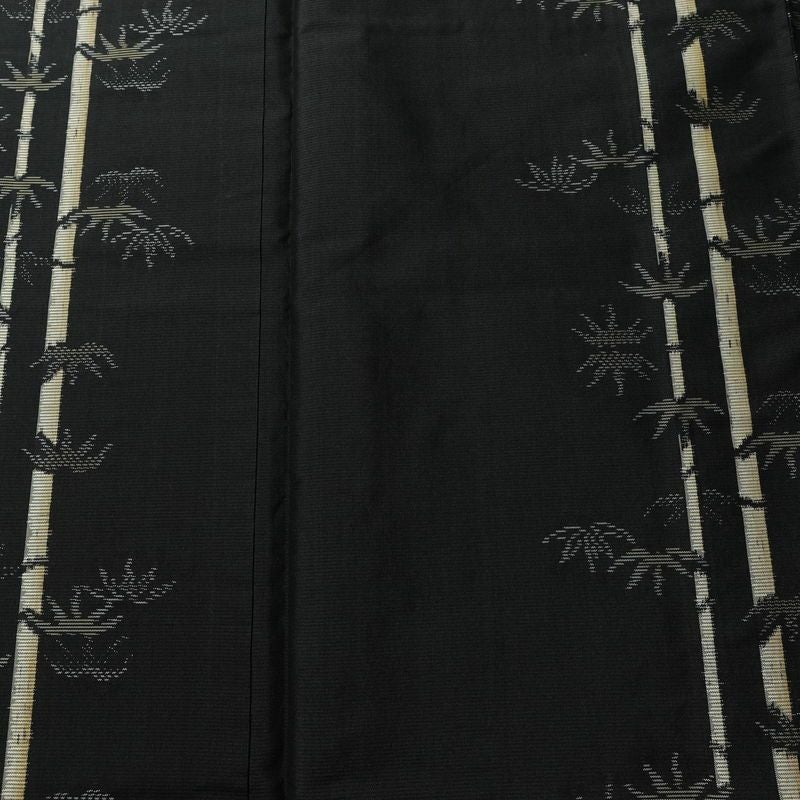 村山大島紬 正絹 木の葉・植物柄 袷仕立て 身丈164cm 裄丈62cm リサイクル着物 大島紬 着物 黒_画像6