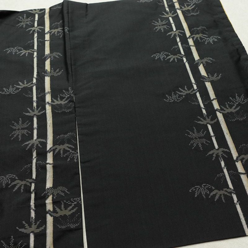 村山大島紬 正絹 木の葉・植物柄 袷仕立て 身丈164cm 裄丈62cm リサイクル着物 大島紬 着物 黒_画像13
