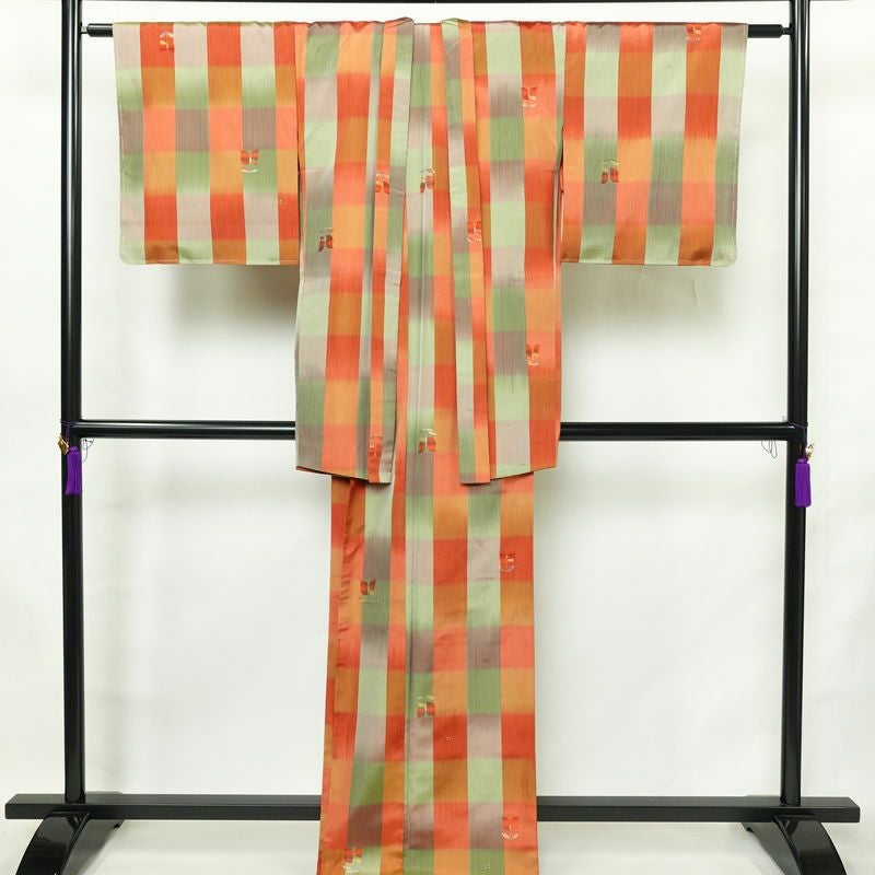 紬 しつけ糸付き 正絹 花柄 袷仕立て 身丈158.5cm 裄丈65.5cm 着物 多