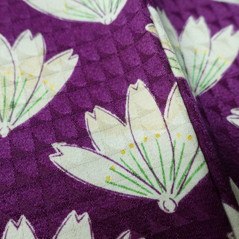 小紋 付下小紋 正絹 花柄 袷仕立て 身丈160cm 裄丈64.5cm リサイクル着物 着物 紫・藤色_画像8