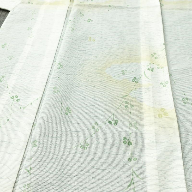 盛夏 小紋 夏用 絽 バチ衿仕立て ポリエステル 木の葉・植物柄 単衣仕立て 身丈158.5cm 裄丈61.5cm リサイクル着物 着物 白_画像5