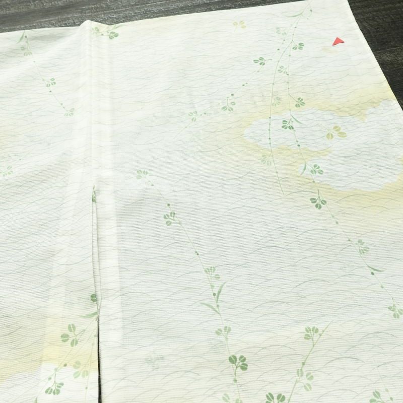 盛夏 小紋 夏用 絽 バチ衿仕立て ポリエステル 木の葉・植物柄 単衣仕立て 身丈158.5cm 裄丈61.5cm リサイクル着物 着物 白_画像15