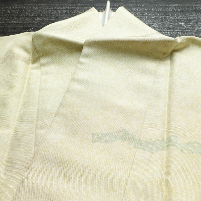 訪問着 良品 落款入り 正絹 幾何学柄・抽象柄 袷仕立て 身丈163.5cm 裄丈66.5cm リサイクル着物 着物 おしゃれ 紬地 緑・うぐいす色_画像17