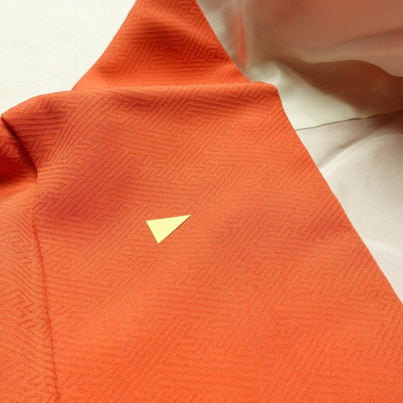 振袖 正絹 古典柄 袷仕立て 身丈164.5cm 裄丈66cm リサイクル着物 着物 箔 金彩 成人式 二十歳 二十歳の集い パーティー フォーマル 蝶 扇子 御所車 黄・黄土色_画像19