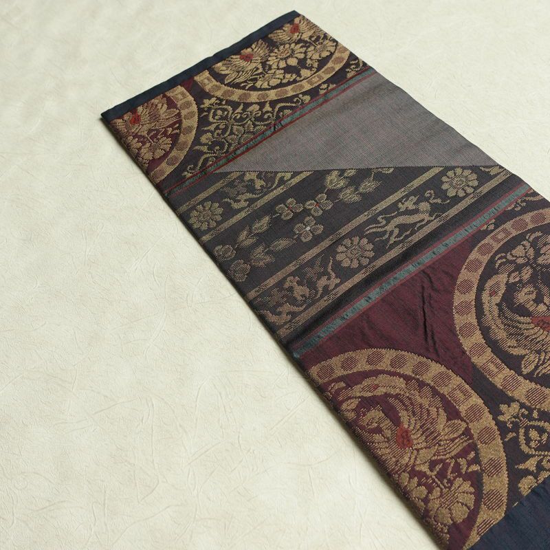 名古屋帯 六通柄 良品 正絹 幾何学柄・抽象柄 名古屋仕立て なごや帯 リサイクル帯 帯 モダン おしゃれ 紫・藤色_画像16