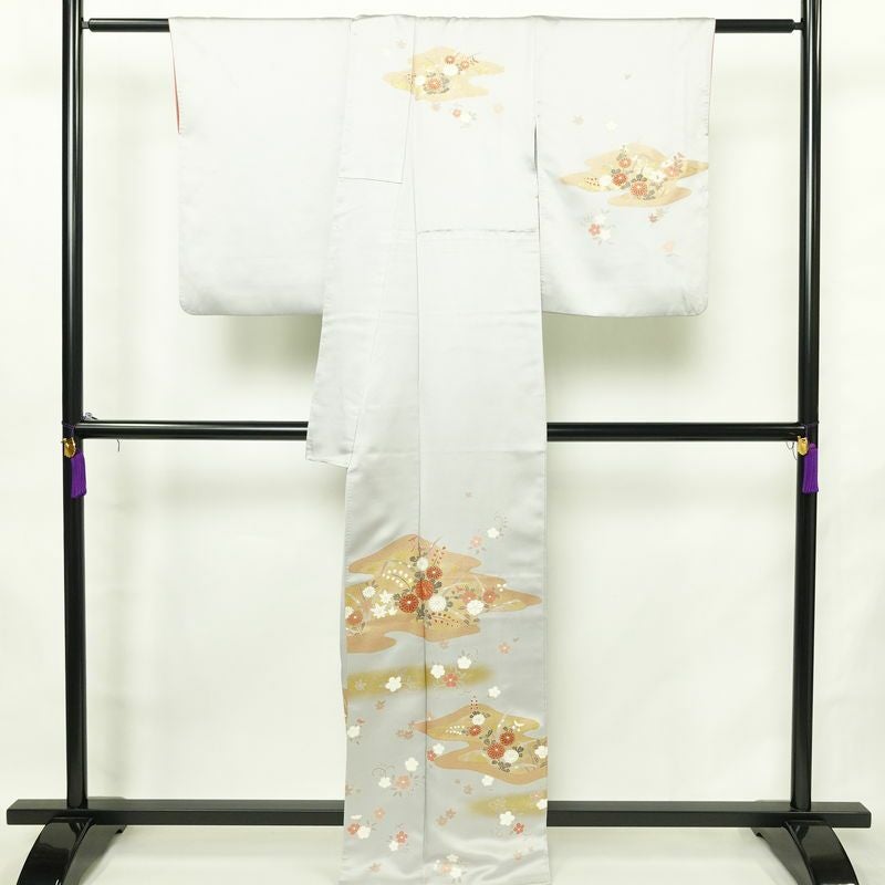 訪問着 金駒刺繍 一つ紋付き 正絹 古典柄 袷仕立て 身丈164.5cm 裄丈65cm リサイクル着物 着物 箔 金彩 入学式 卒業式 七五三 お宮参り フォーマル 四季花 菊 ブルーグレー グレー_画像2