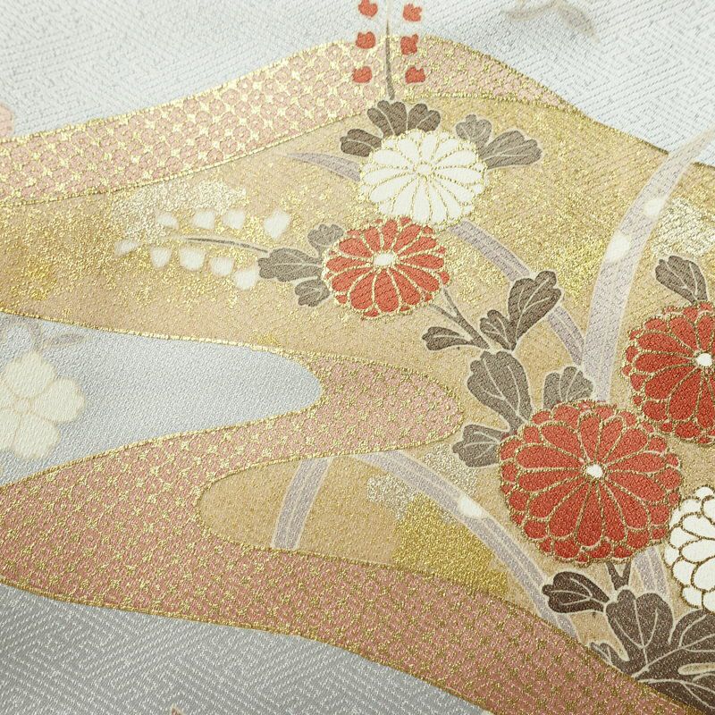 訪問着 金駒刺繍 一つ紋付き 正絹 古典柄 袷仕立て 身丈164.5cm 裄丈65cm リサイクル着物 着物 箔 金彩 入学式 卒業式 七五三 お宮参り フォーマル 四季花 菊 ブルーグレー グレー_画像10