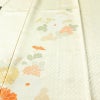 付け下げ 綸子 正絹 花柄 袷仕立て 身丈158cm 裄丈64cm リサイクル着物 着物 入学式 卒業式 七五三 お宮参り フォーマル 菊 クリーム_画像5