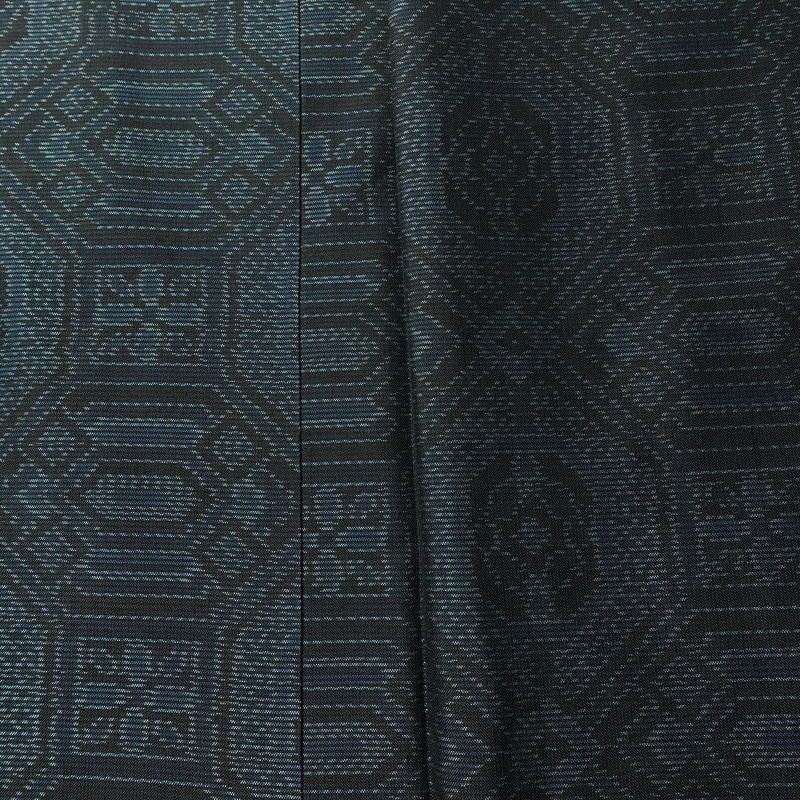 紬 正絹 幾何学柄・抽象柄 袷仕立て 身丈159.5cm 裄丈62.5cm リサイクル着物 着物 青・紺_画像7
