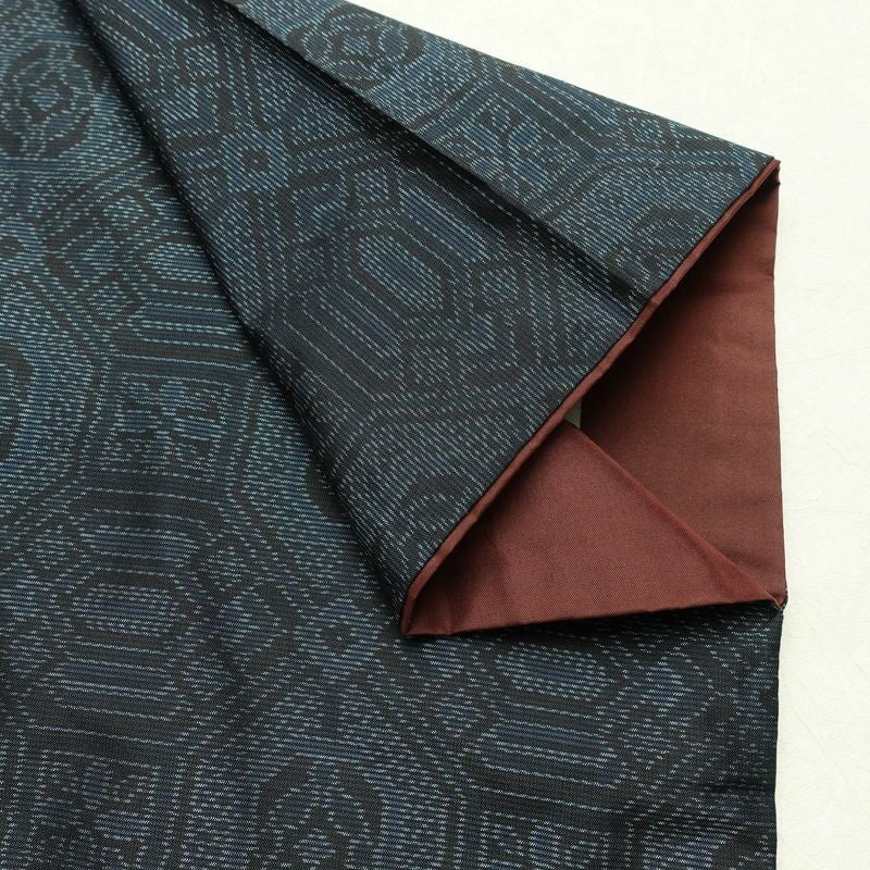 紬 正絹 幾何学柄・抽象柄 袷仕立て 身丈159.5cm 裄丈62.5cm リサイクル着物 着物 青・紺_画像15