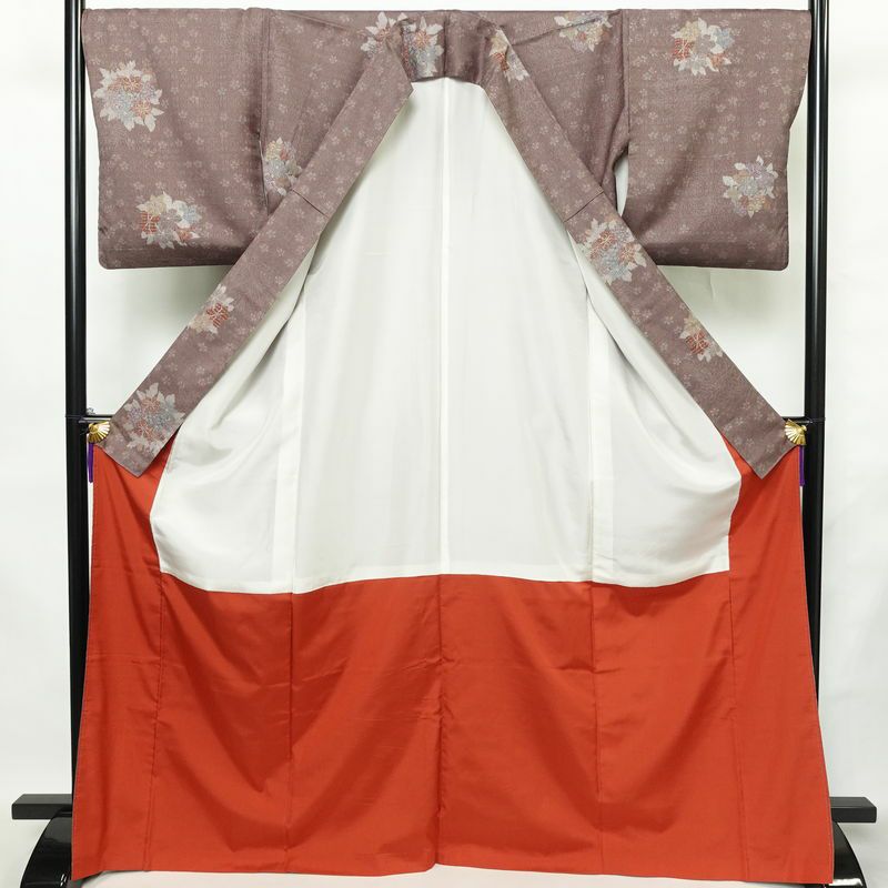 紬 正絹 花柄 袷仕立て 身丈168.5cm 裄丈69cm リサイクル着物 着物 紫・藤色_画像3